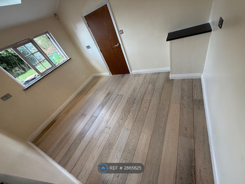 Property photo 1 of 16 Double Bed