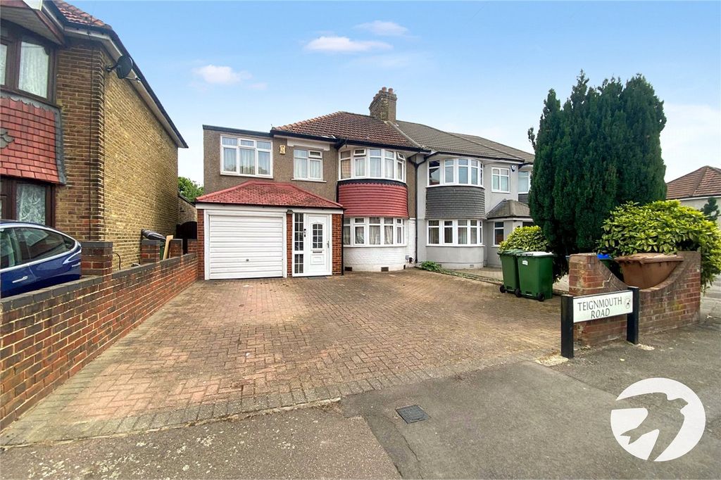 Property photo 1 of 14 External
