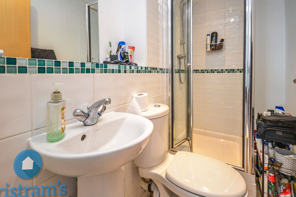 Additional image 11 of 2 bed penthouse for saleThe Pictureworks, Queens Road NG2