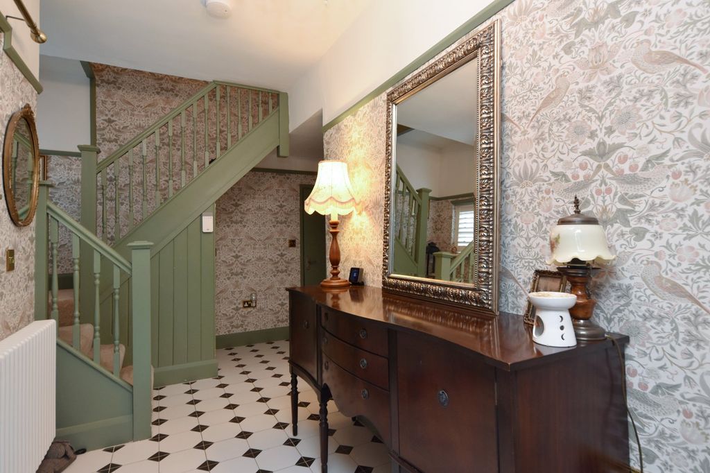 Property photo 2 of 55 Picture No. 47