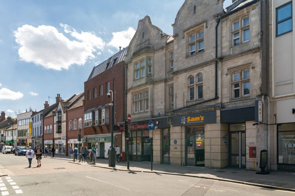 Property photo 3 of 13