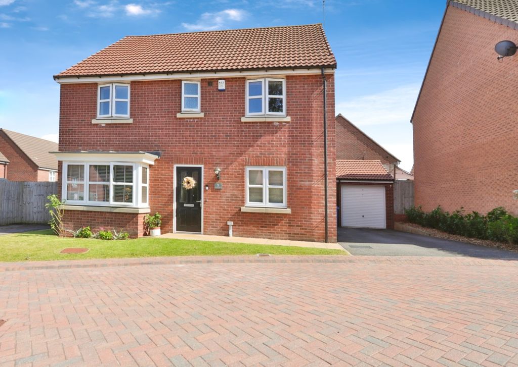 Property photo 1 of 22 4298702