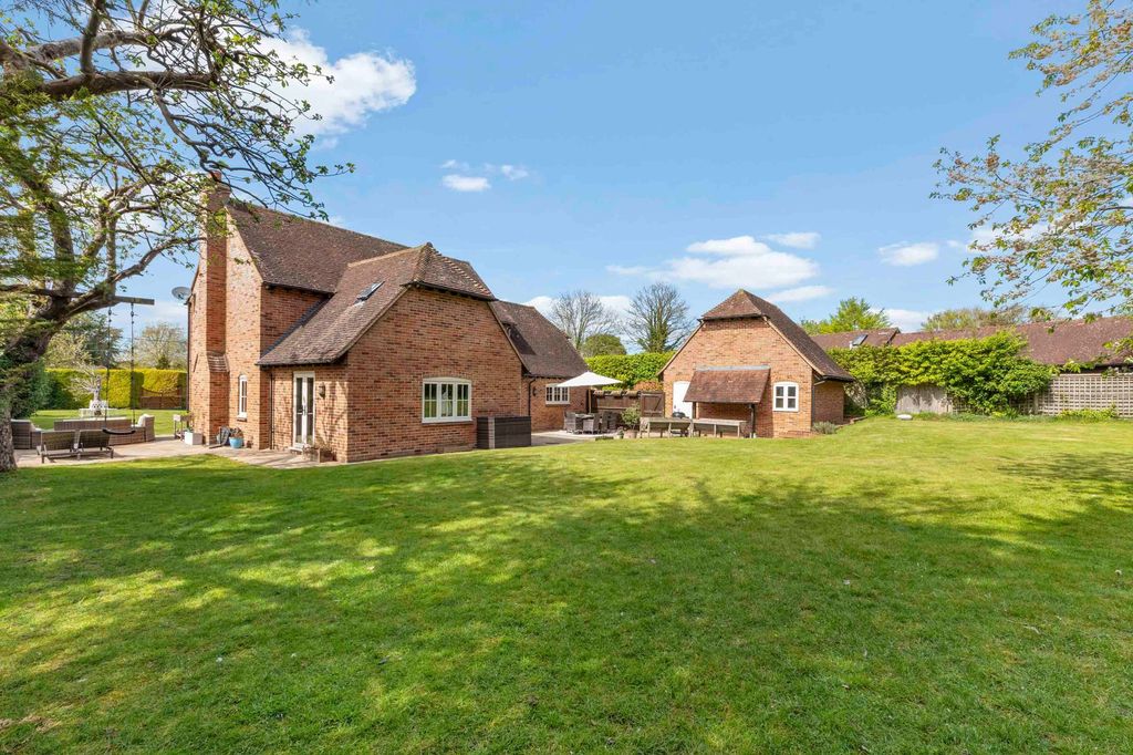 Property photo 3 of 18