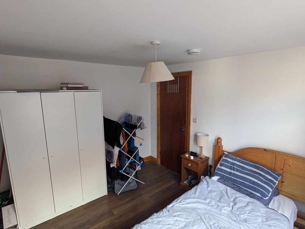 Property photo 3 of 6