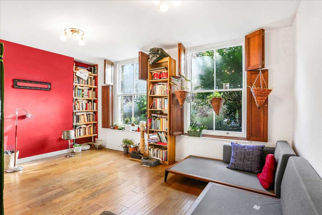 Property photo 2 of 15