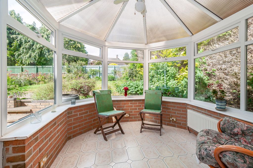 Property photo 3 of 17