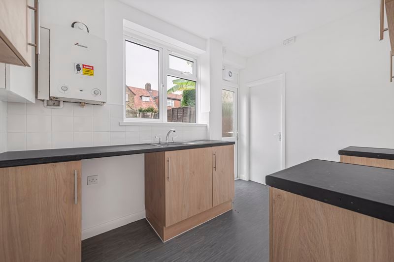 Property photo 3 of 10 Photo 3