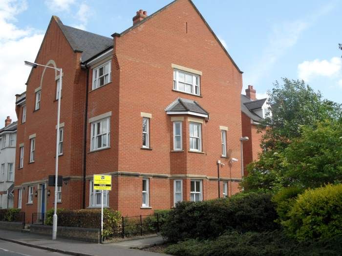 Property photo 2 of 10