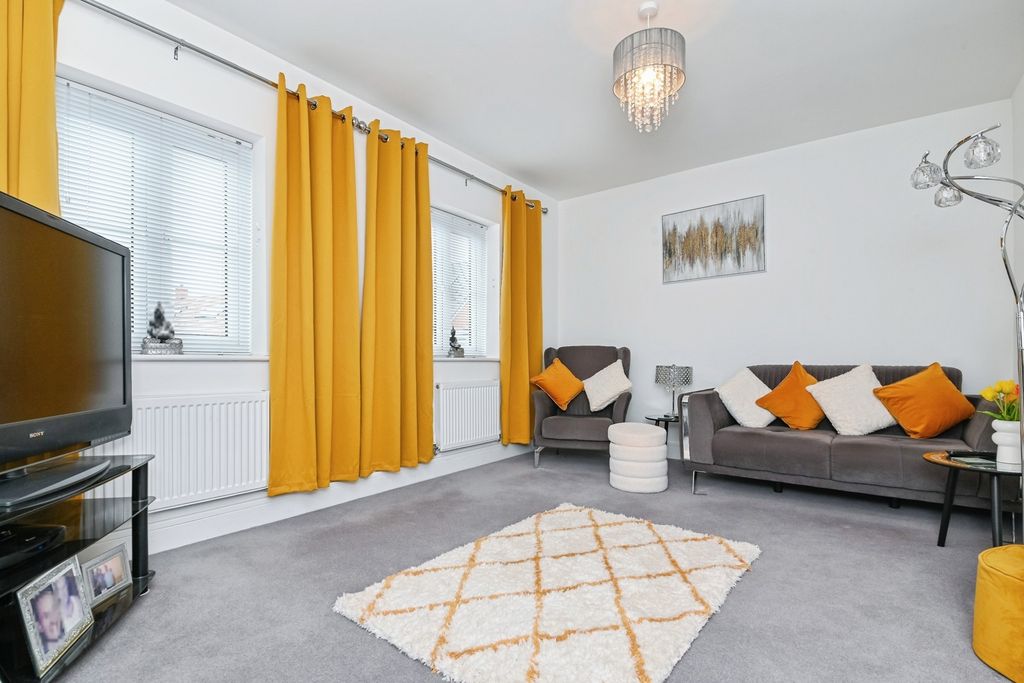 Property photo 1 of 14 Pbox-Img.Jpg