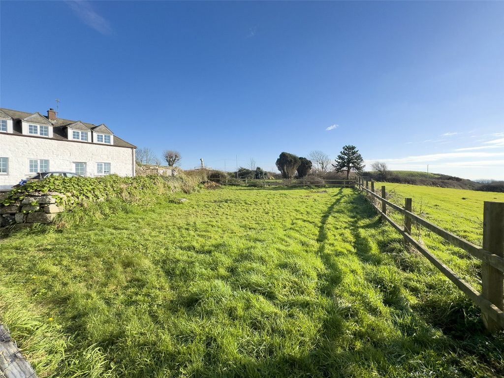 Property photo 1 of 12 Picture No. 02