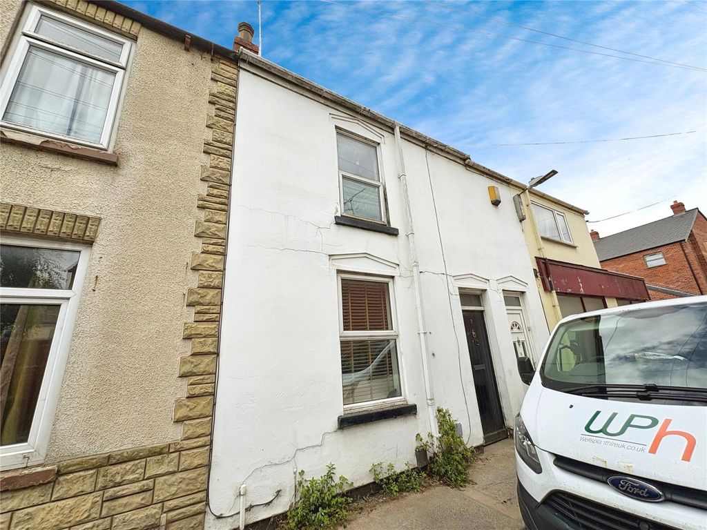 Property photo 1 of 13 Outside