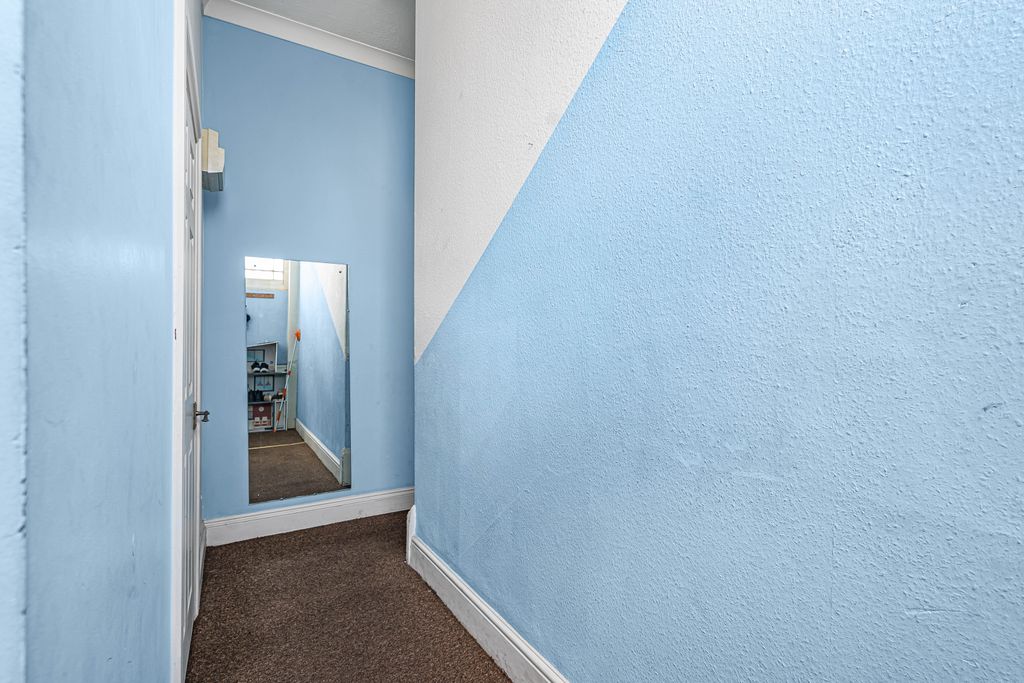 Additional image 13 of 4 bed flat for saleQueen Street, Newton Abbot TQ12