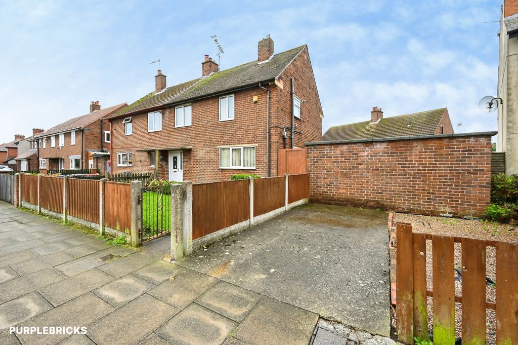 Property photo 1 of 21