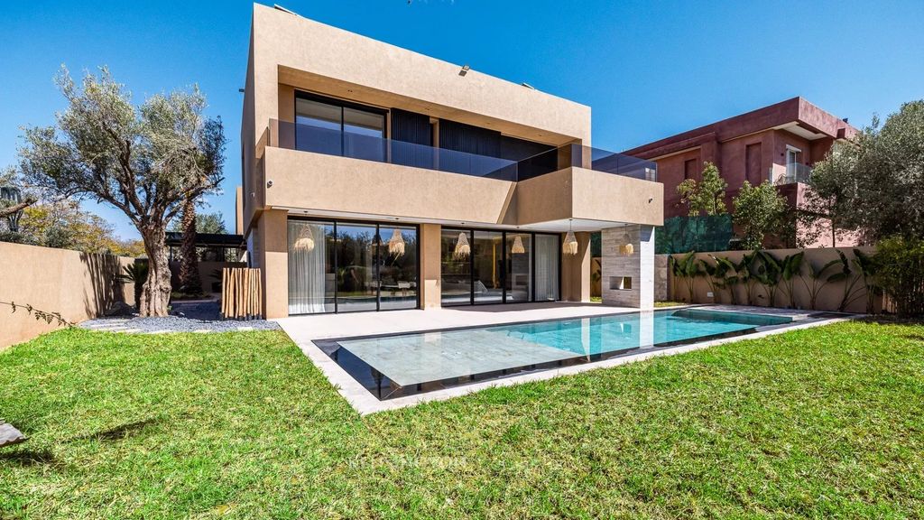 Property photo 1 of 36