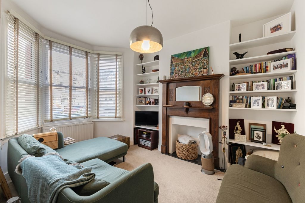 Property photo 1 of 12 103326