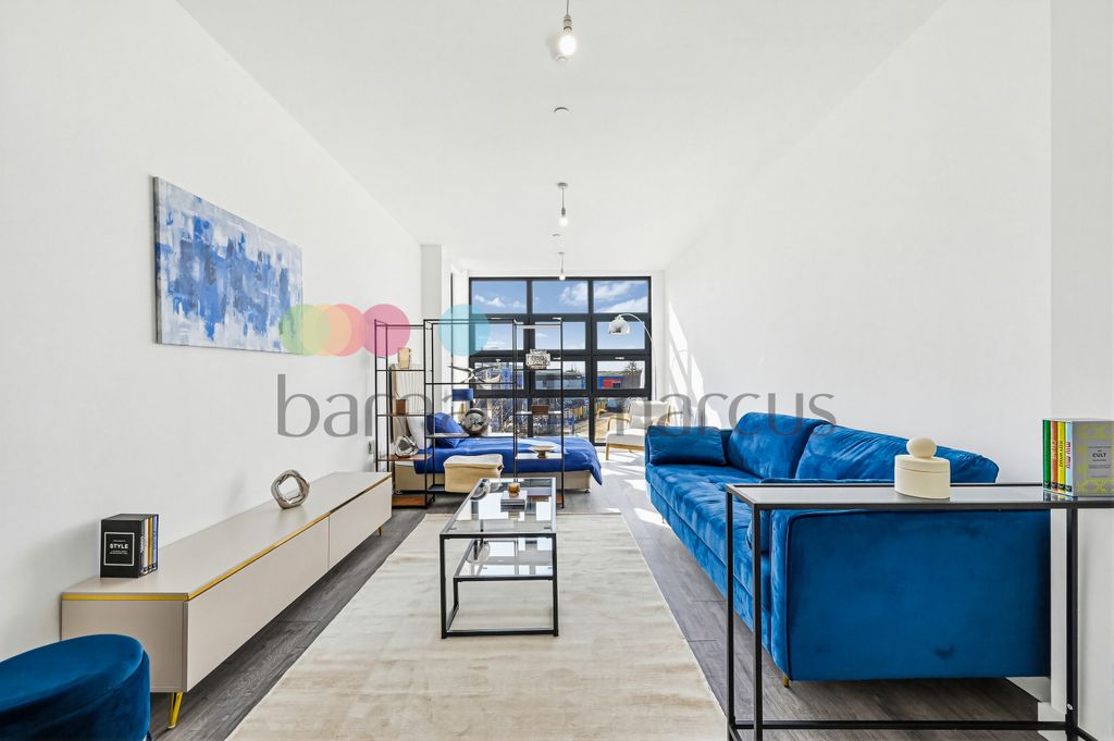 Property photo 1 of 10 Reception Room