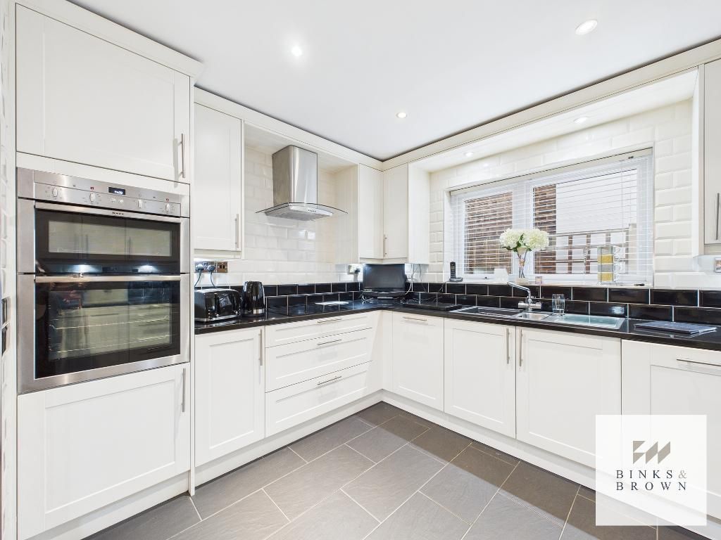 Property photo 2 of 26 Photo 2