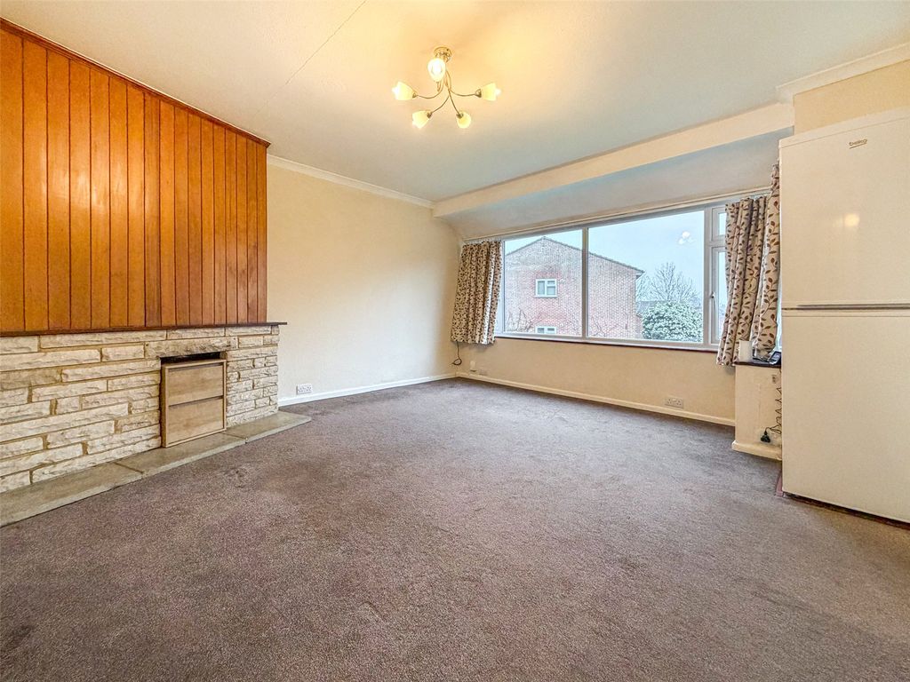 Property photo 2 of 13 Picture No. 14