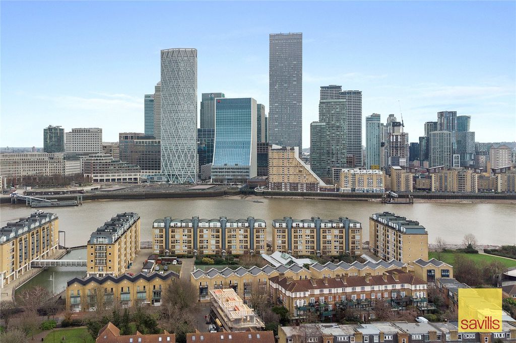 Property photo 2 of 19 View