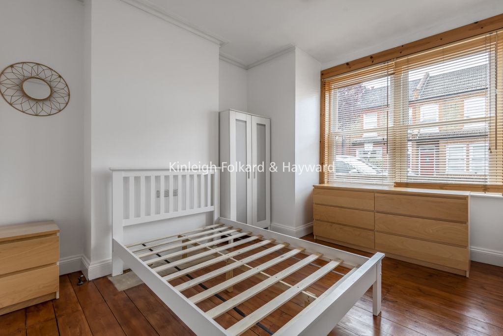 Property photo 3 of 8 A2159Bb5-1Caa-4731-9