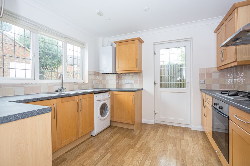 Property photo 3 of 13