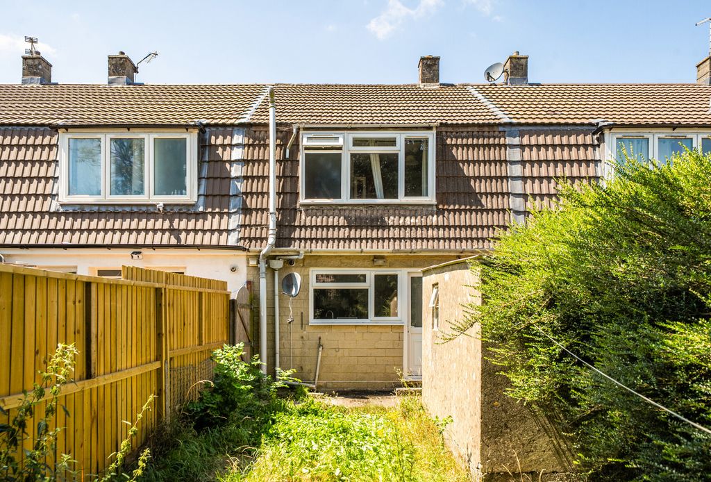 Property photo 1 of 13 1494539-17-6A5630...