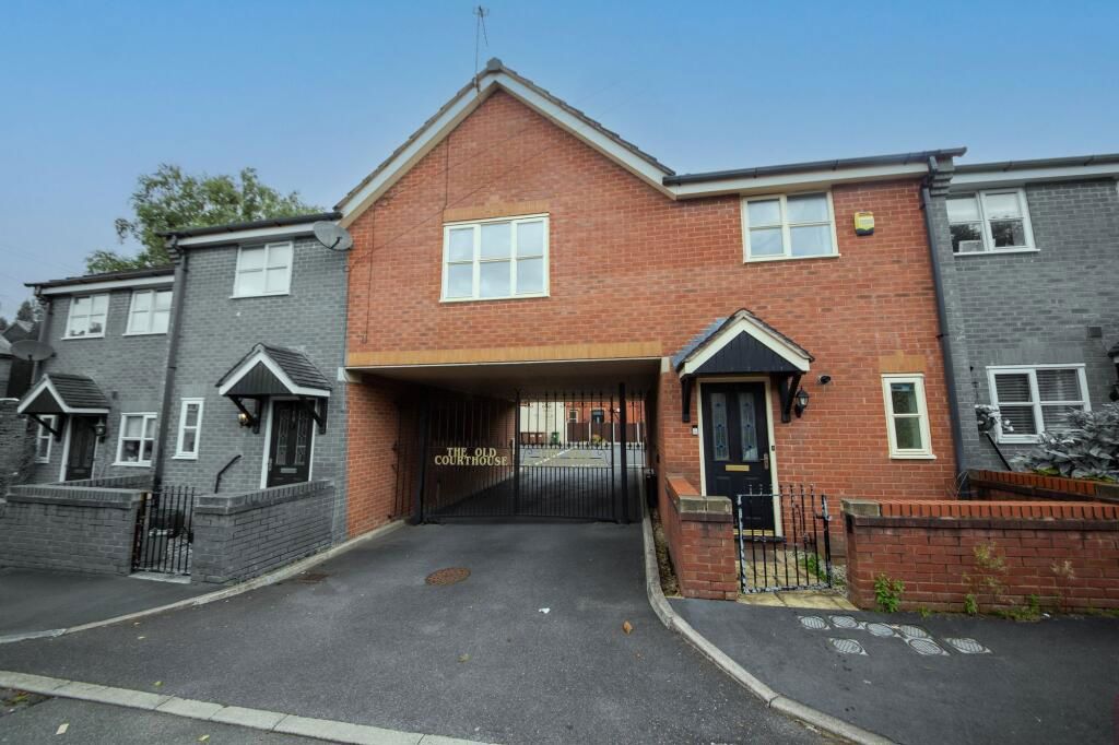 Property photo 1 of 14