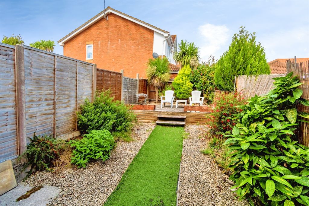 Property photo 2 of 13