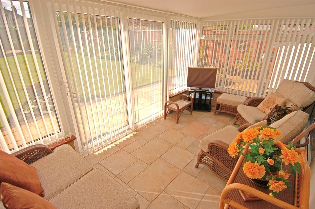 Property photo 3 of 17 Picture No. 26