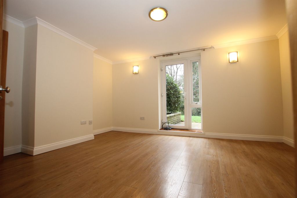 Property photo 2 of 10 Img_1250.Jpg