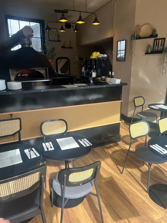 Property photo 3 of 9