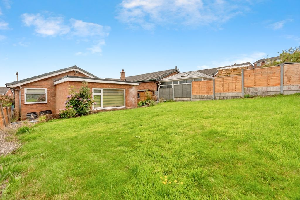 Property photo 2 of 16 Photo