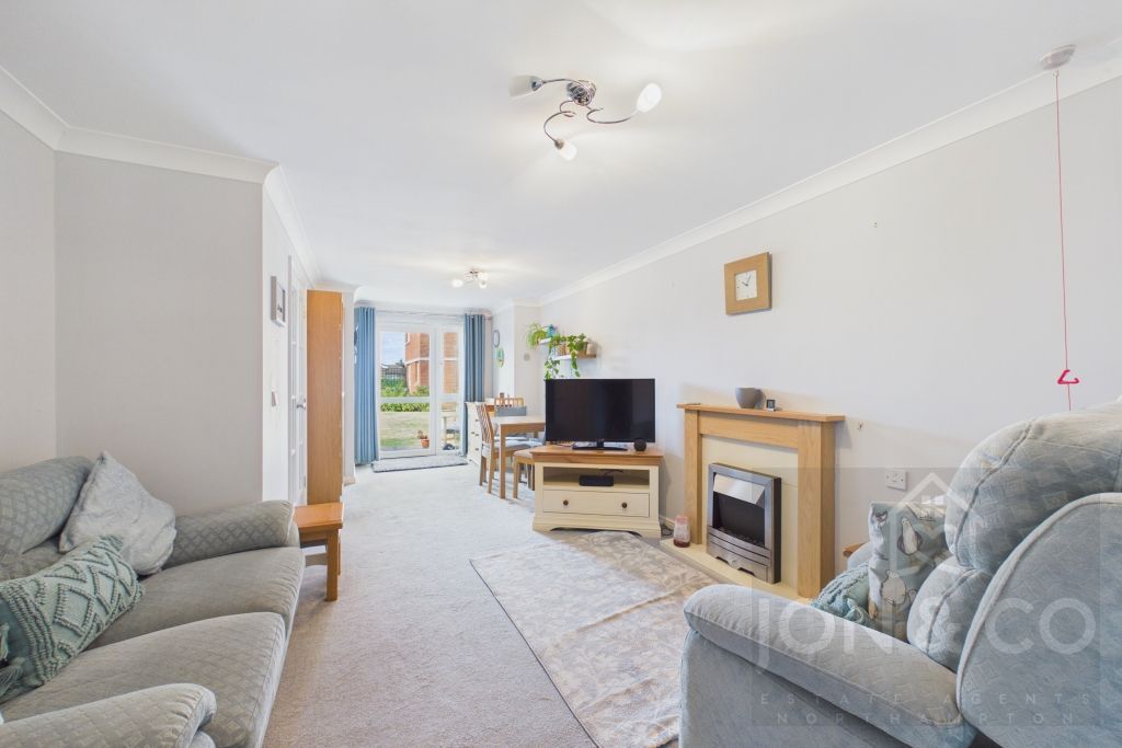 Property photo 3 of 11