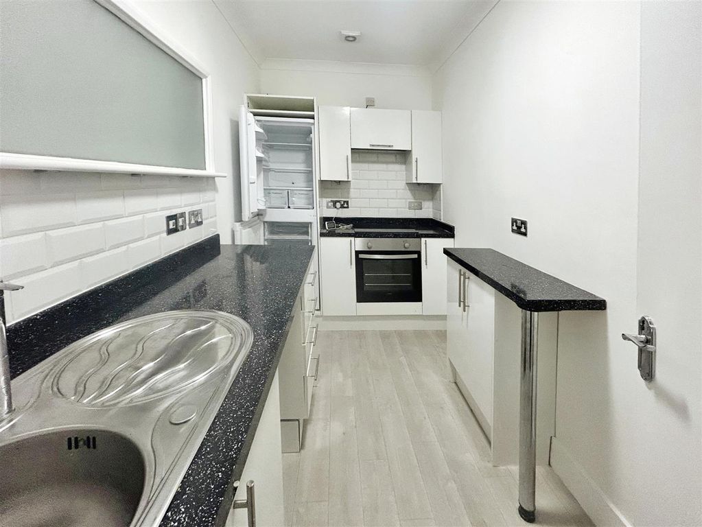 Property photo 2 of 13 Img_8081.Jpeg