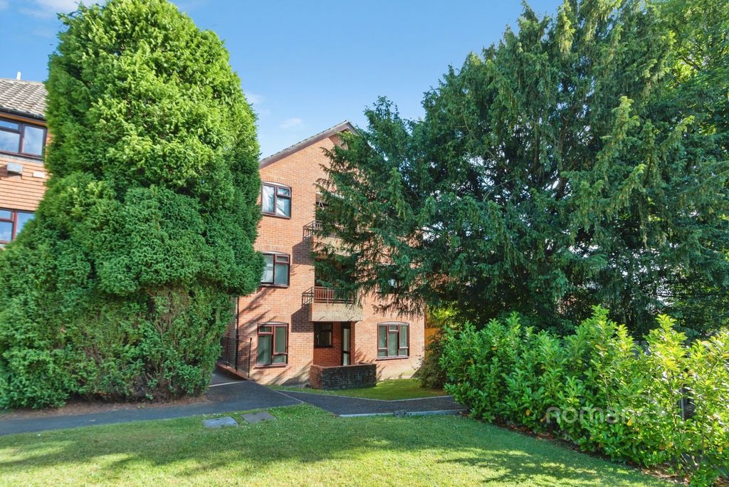 Property photo 1 of 13 Pbox-Img.Jpg
