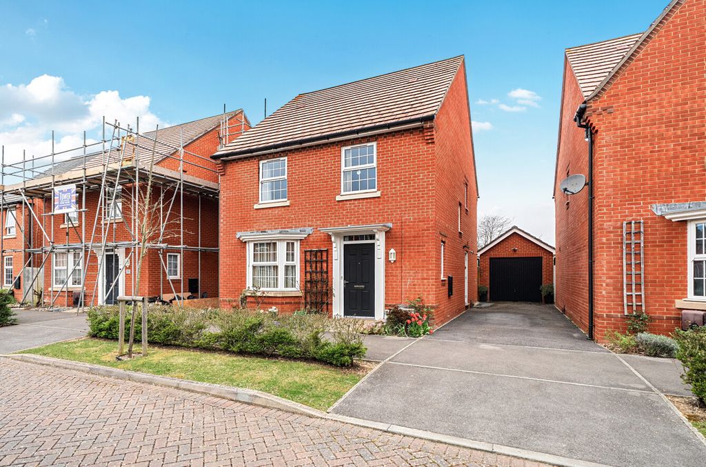 Property photo 1 of 12 1434574-2-69c2Fd0...