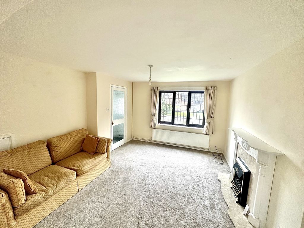 Property photo 2 of 11 Img_5370