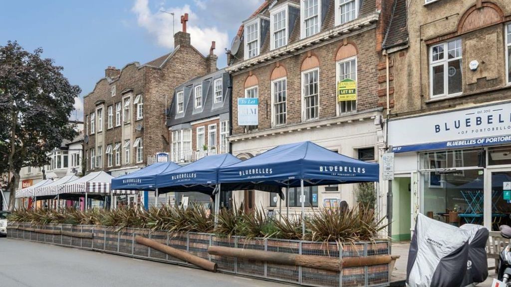 Property photo 1 of 2