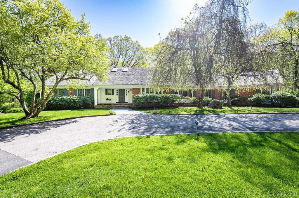 Property photo 1 of 30