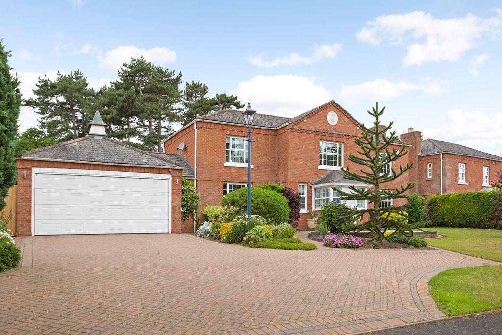 Property photo 3 of 47 4865428