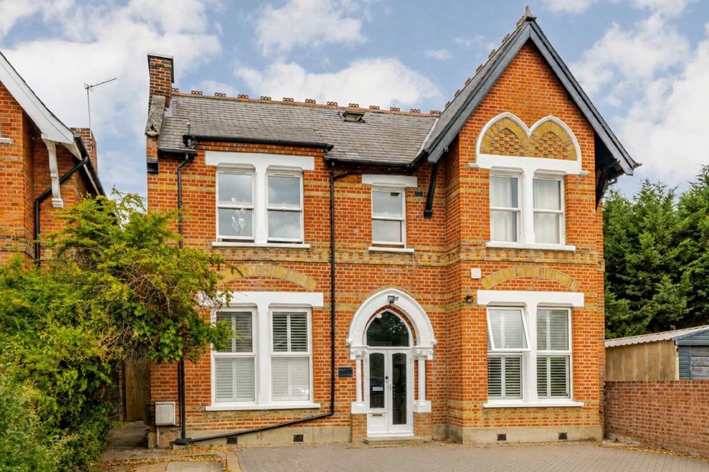 Property photo 1 of 7