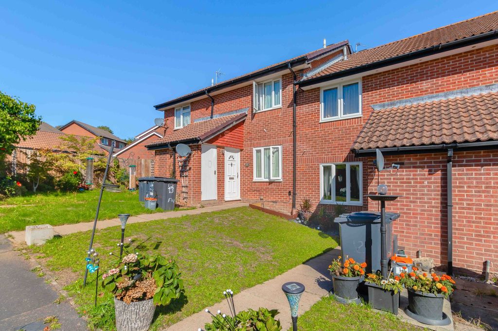 Property photo 1 of 11