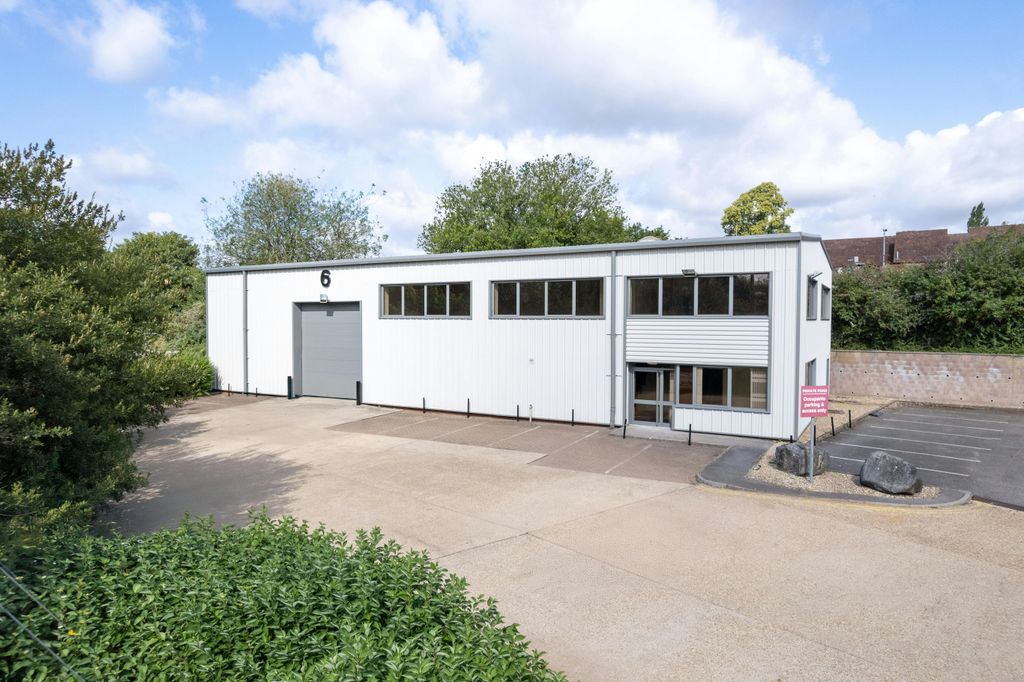 Property photo 1 of 10 Jameswillsphotography6Riverweyalton010.Jpg