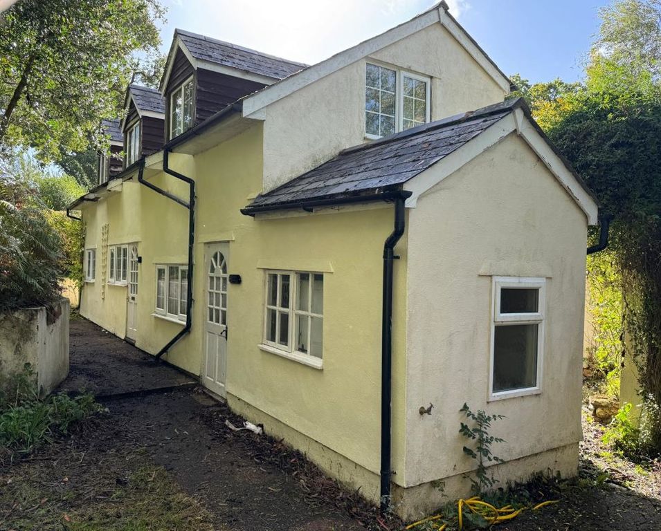 Property photo 3 of 22