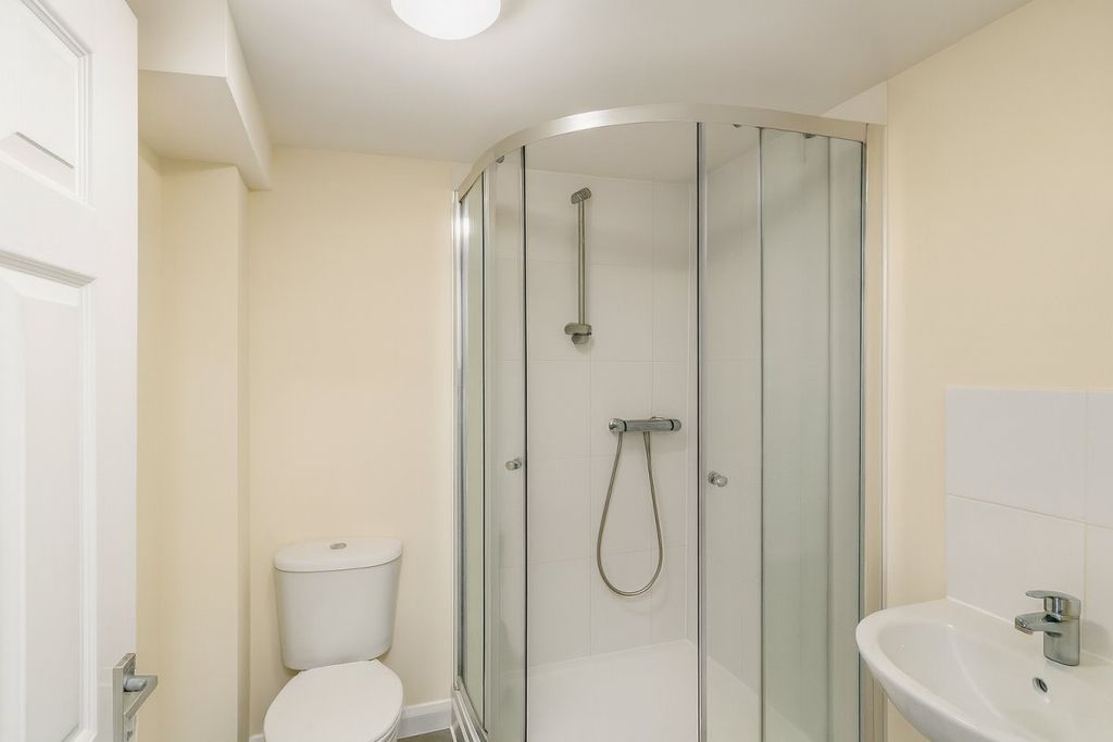 Property photo 3 of 3