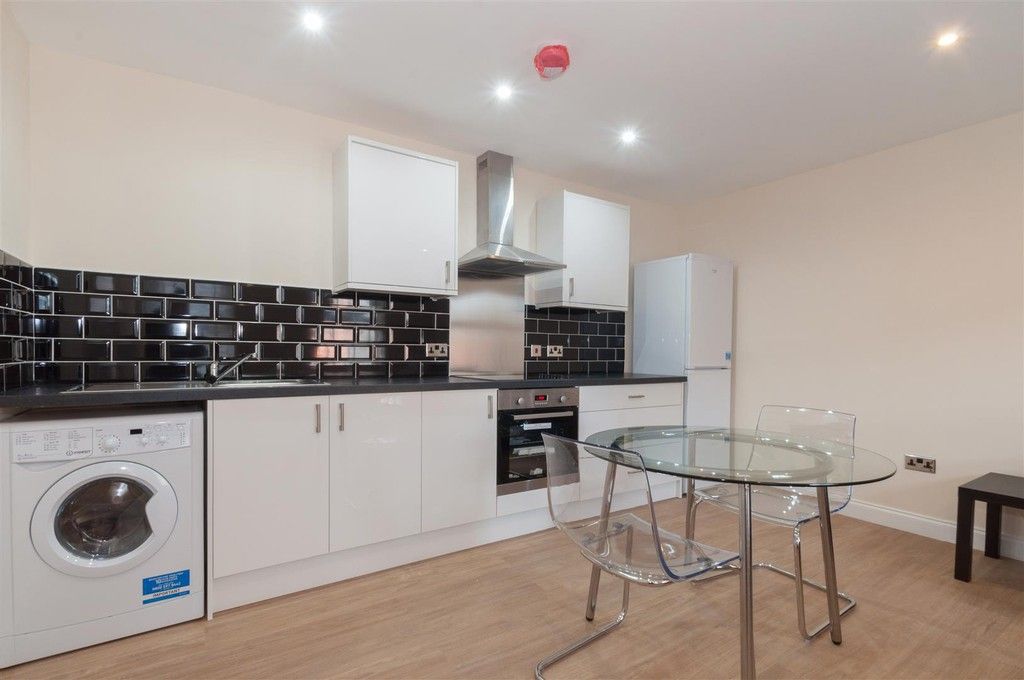 Property photo 2 of 7 Jpg