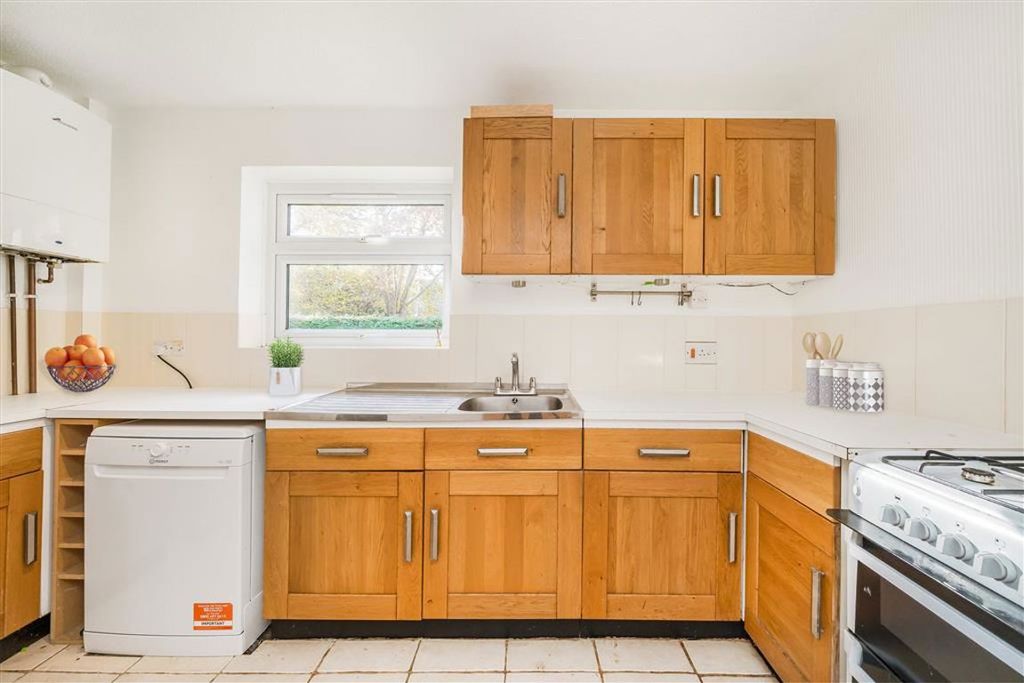 Property photo 3 of 5