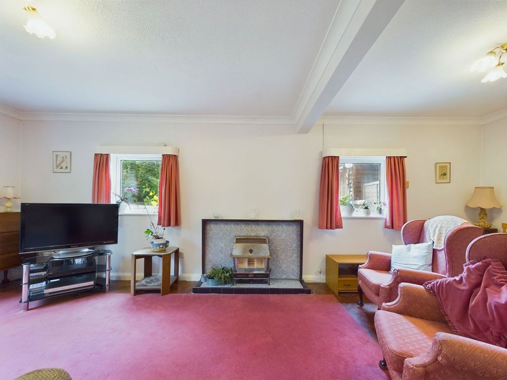 Property photo 3 of 19