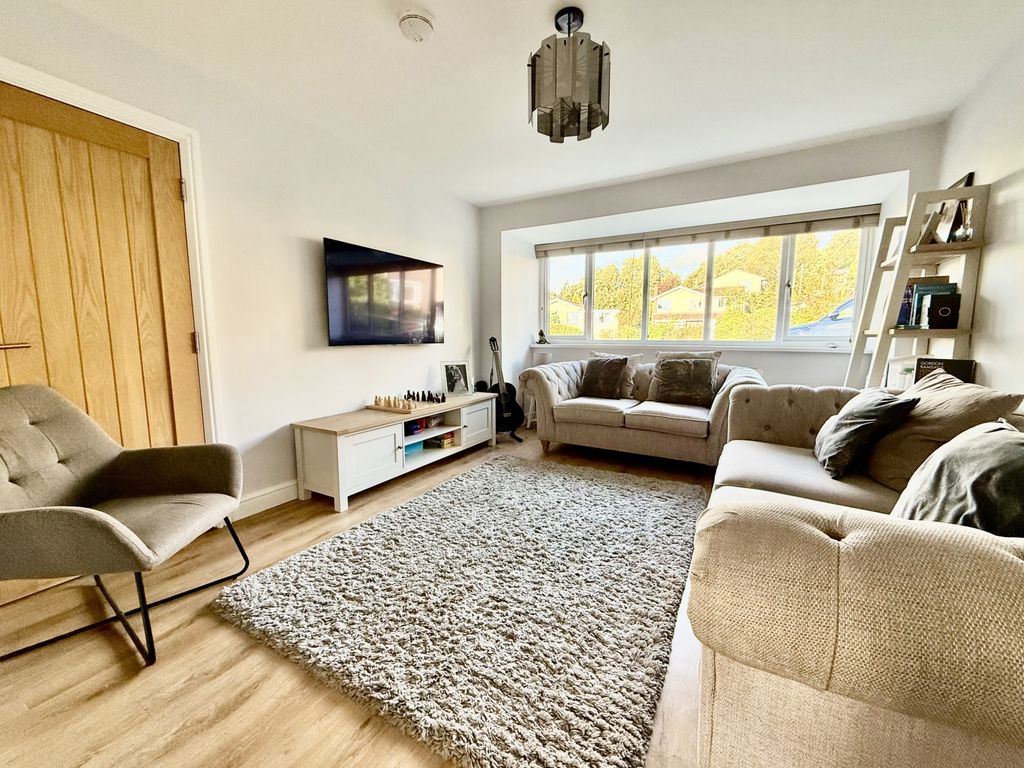 Property photo 2 of 18 Img_2874