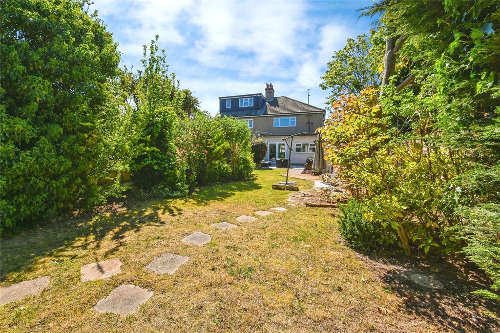 Property photo 1 of 21 Garden